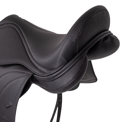 Amata synthetic english dressage saddle