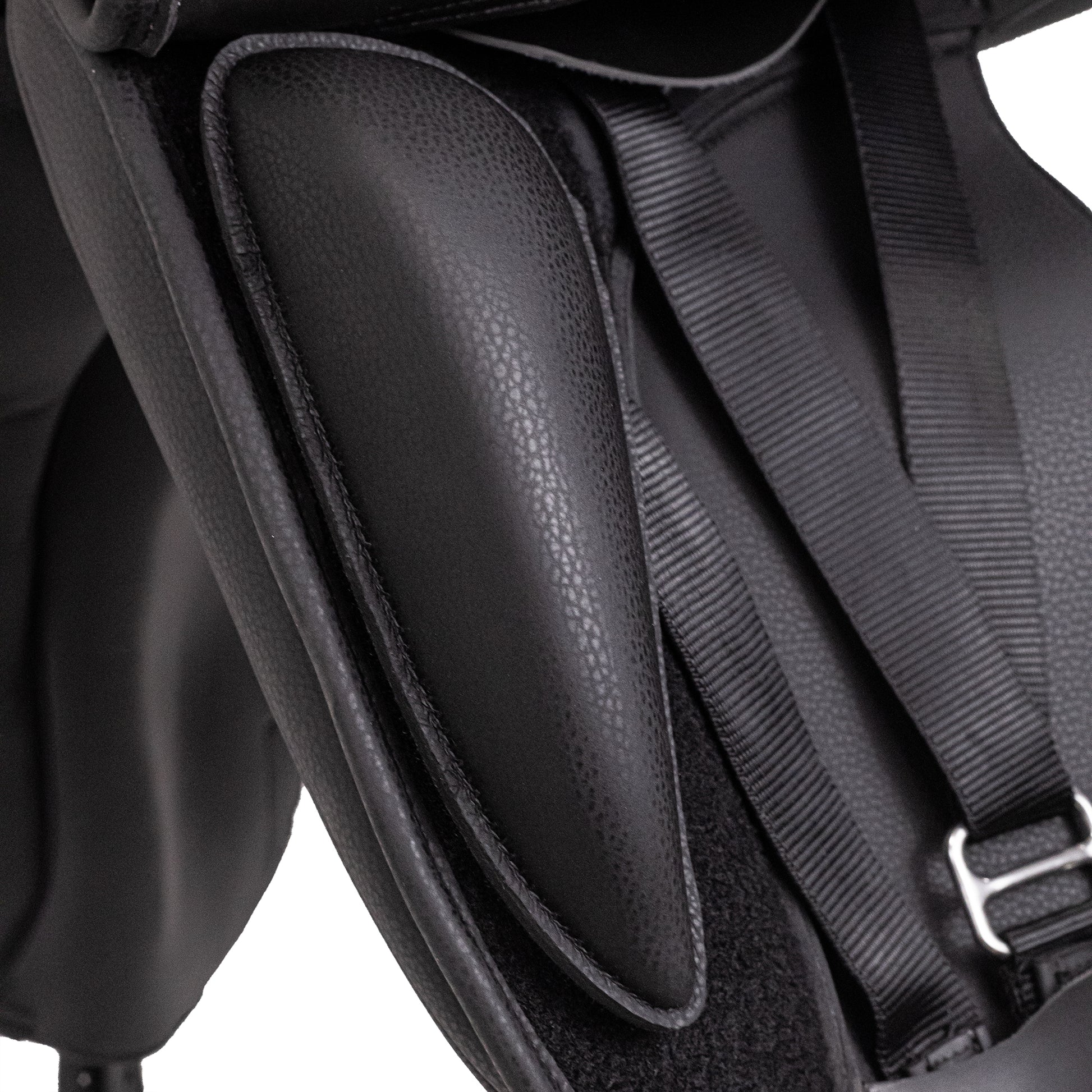 Amata synthetic english dressage saddle Removable Knee Blocks